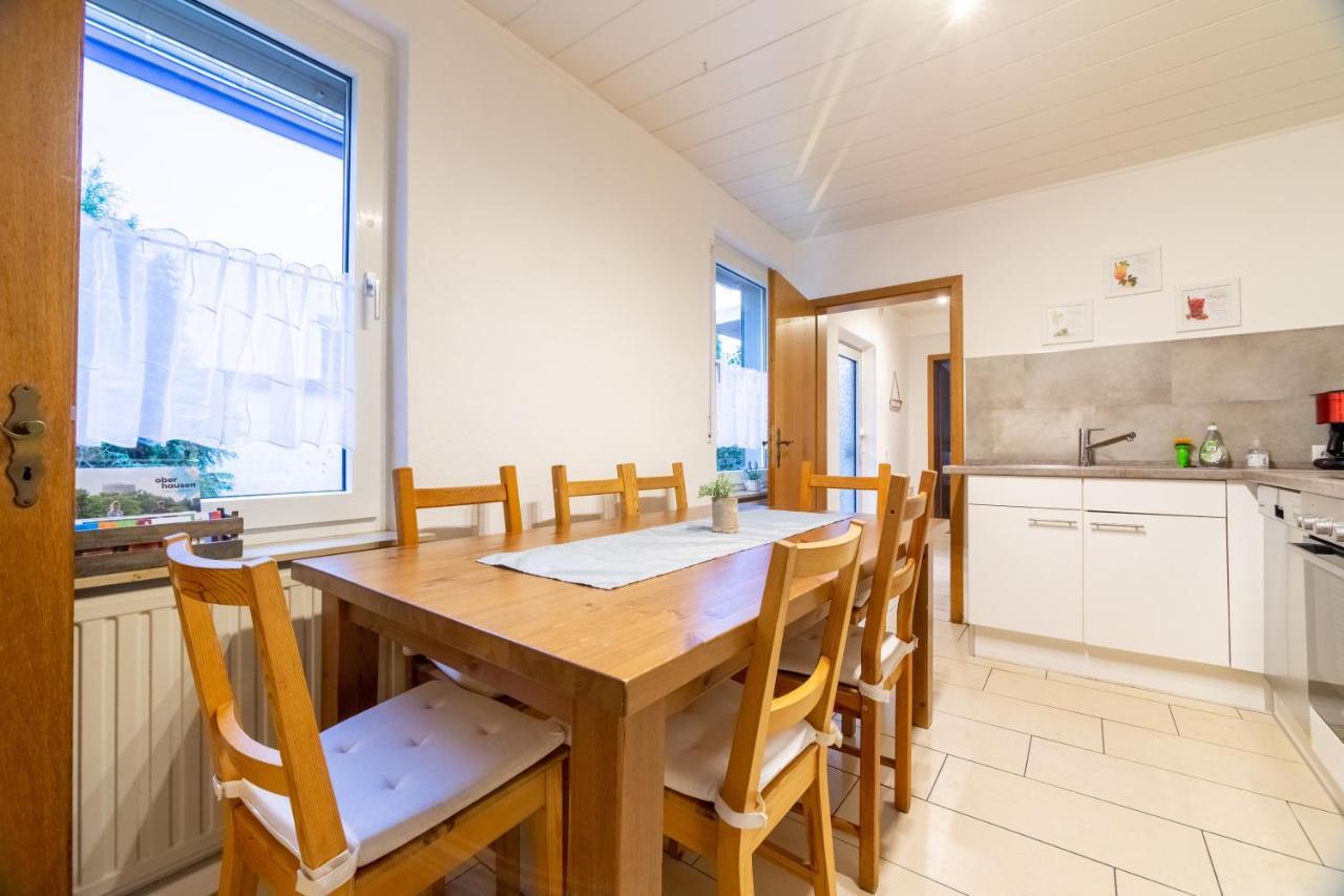 Ferienwohnung Oberhausen Alstaden Екстериор снимка