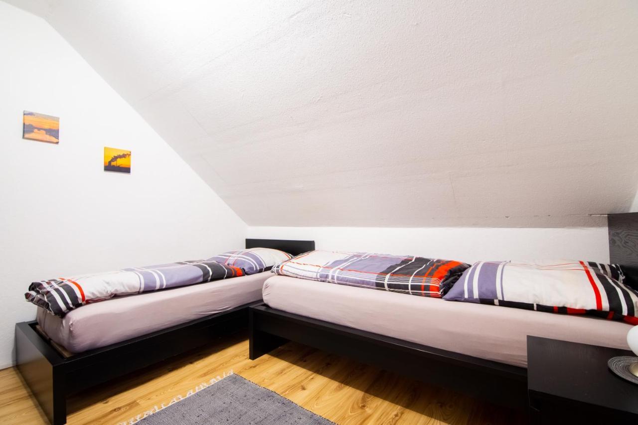 Ferienwohnung Oberhausen Alstaden Екстериор снимка