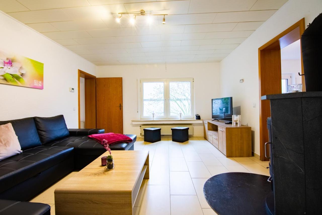 Ferienwohnung Oberhausen Alstaden Екстериор снимка